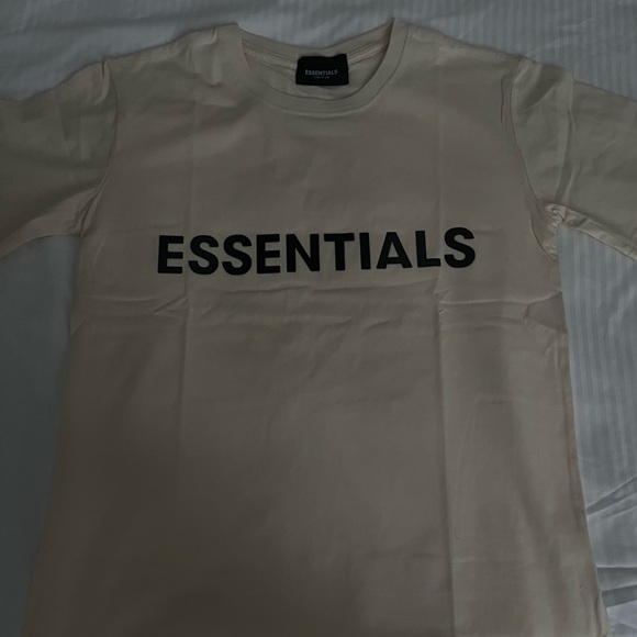 Essentials T-Shirt, Cream, medium - Picture 1 of 2